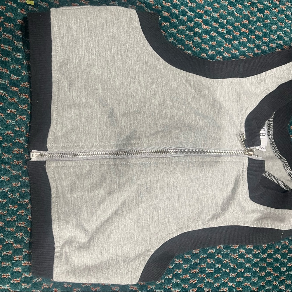 Tobi zipper top
